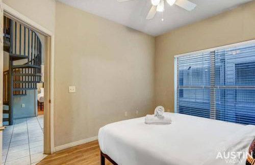 Spectacular Location West Campus Apt for 8 plus Loft - Foto 17