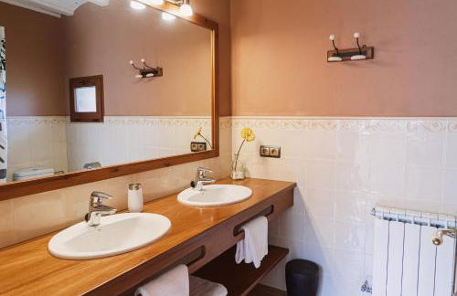 Masía Rural Can Poch - Foto 46