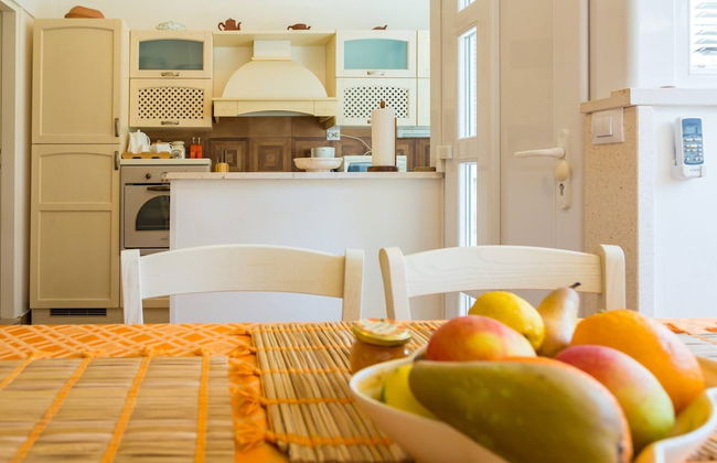 Dvori With Garden, Free Parking Next To Sea - Foto 7