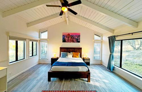 Modern Yosemite Cabin, 15min Bass Lake, Sleeps 8 - Foto 7