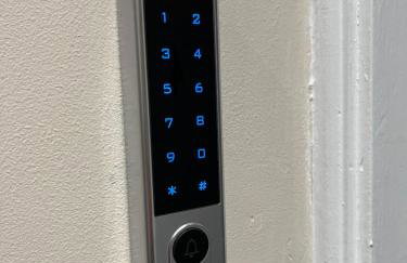 The Lily Aparts - Photo 10