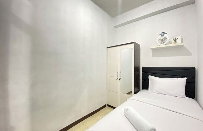 Homey 2Br Furnished Apartment At The Edge Bandung - Photo 4