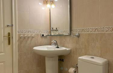 CasaDeLeon - CostaDelSol Vacations & Remote Work - Photo 29