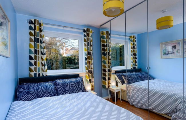 The Beeches - Photo 2