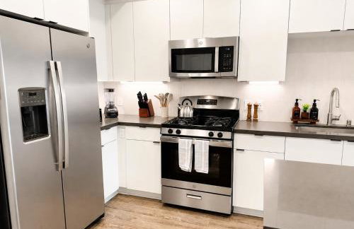 Bright Condo 10 Min from Disneyland With Pool & GYM - Foto 56
