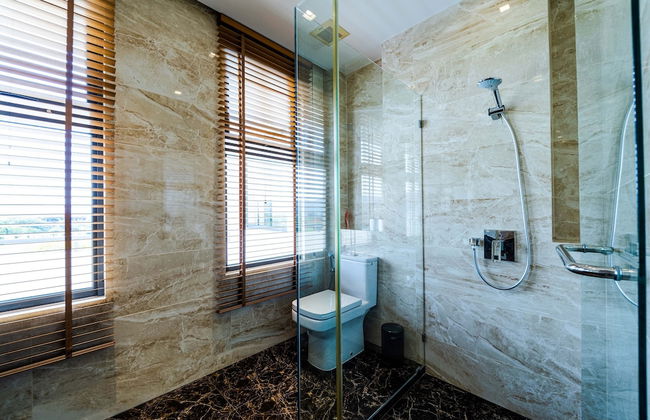 Luxury Mansion On Golf Course - BMG5 - Foto 64