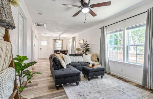 The Craftsman on Clay-Downtown-4 Blocks to Silos-Hot Tub and Cowboy Pool - Foto 15