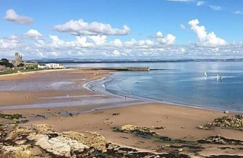 3-Bed Lodge Sleeps 6 -Hot tub -Resort Access - Foto 10