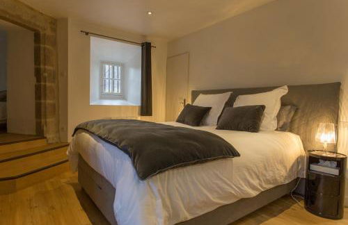 Chateau De Val - Photo 35