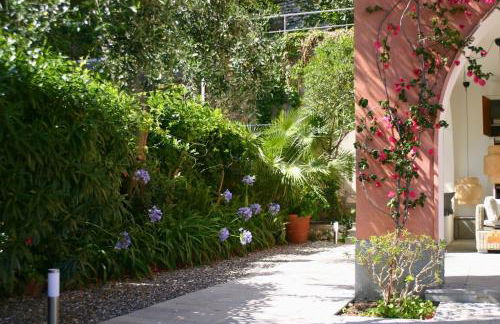 Villa Claudia - 1 minute walk to beach - Foto 4