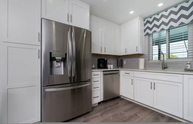 Villa Capri - Waterfront Retreat With Heated Pool - Foto 23