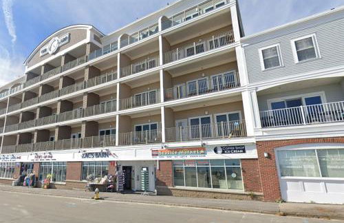 Hampton Beach OCEAN FRONT Condo at the Surf - Foto 13