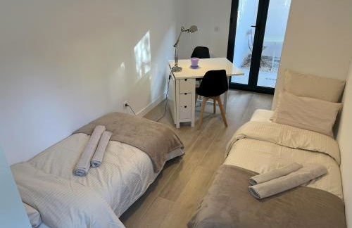 Superbe Maison Loft 80 m2 au calme avec jardin et parking privés proche Paris Disney la vallée village - Foto 26
