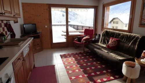 Appartement montagnard 6-7 pers, proche télécabines, RDC, parking fermé - FR-1-458-91 - Foto 2