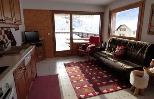 Appartement montagnard 6-7 pers, proche télécabines, RDC, parking fermé - FR-1-458-91 - Foto 2