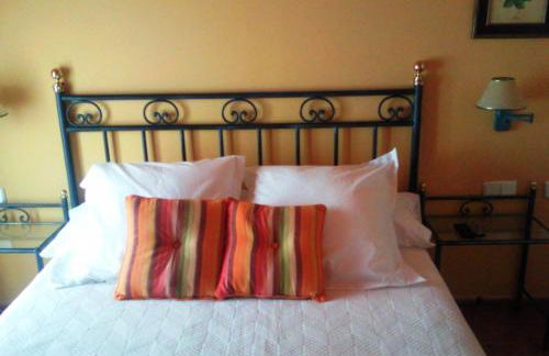 Hotel y apartamentos La Casa Rural - Foto 10