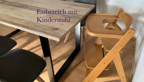 Burg Aue- Ferienwohnungen Erzglück - Familien - im Grünen - zentral - Foto 4