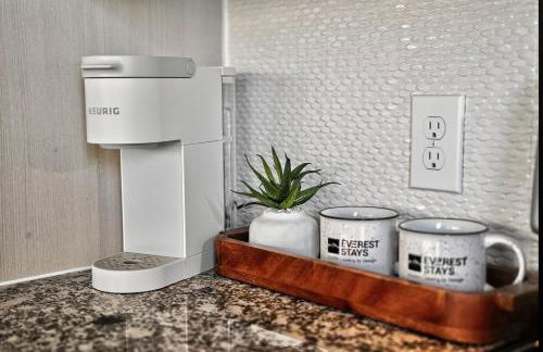 Luxury 2BR Cedr Sprgs area with Parking, Pool, Gym - Foto 49