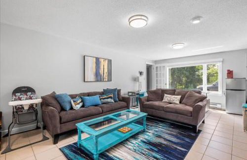 Exceptional Contemporary Retreat with 4 King Beds in Mystic CT - Foto 33