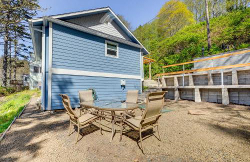 Walk to Winema Road Beach Home with Hot Tub! - Foto 21