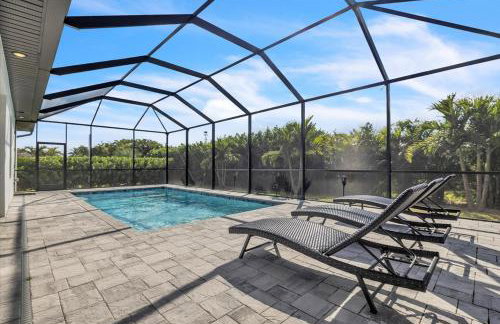 Cape Coral Oasis - Pool & Bintelli Golf Cart - Foto 1