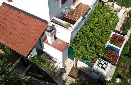 Holiday house with a parking space Mravince, Split - 19827 - Photo 2