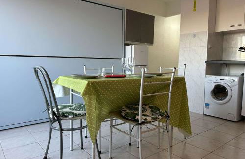 SP350-208 Appartement Studio 4 couchages SAINT PIERRE LA MER - Foto 3