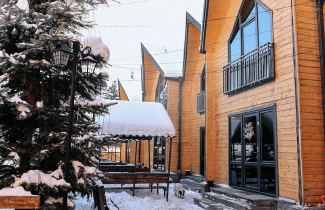 Everest Rest House - Photo 23