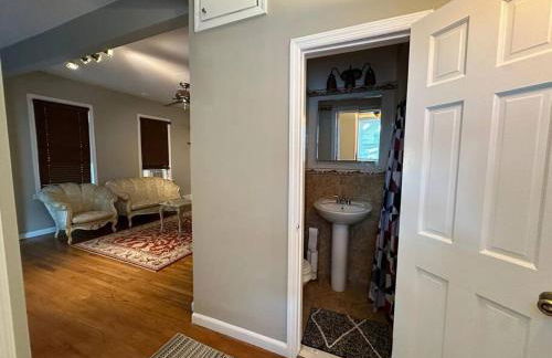 Stunning 4BR home close to NYC - Foto 14