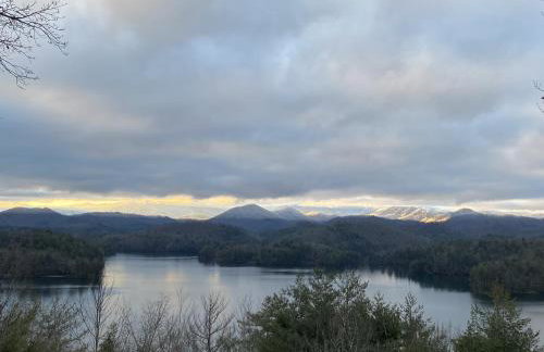 Bear's Mountaintop Home with Gorgeous Lake Views chalet - Foto 55