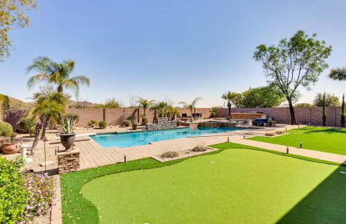 Luxe Mtn-View Mansion with Hot Tub in Phoenix! - Foto 38