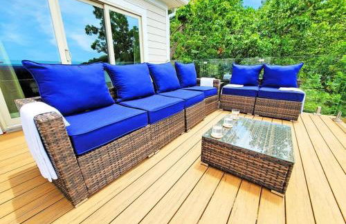 Magazine-Featured Mansion, Golf Green, Casino, etc - Foto 57