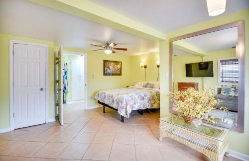 Less Than half Mi to Beach Access and Pier OBX Getaway - Foto 11