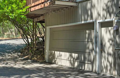 Pine Mountain Lake Haven with Spacious Deck! - Foto 28