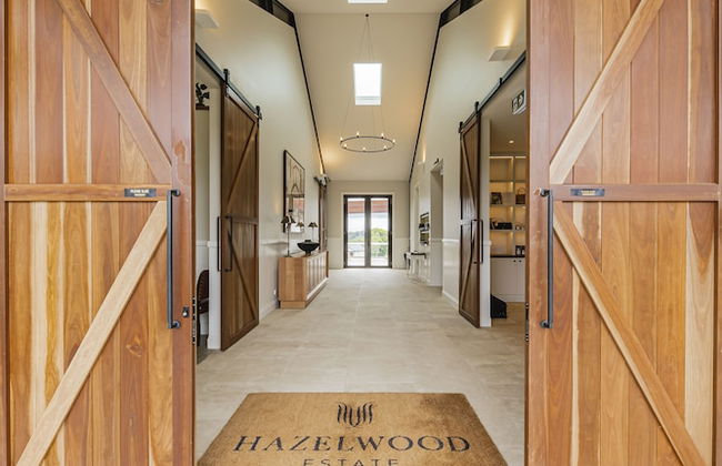 Beechmont Estate - Foto 2