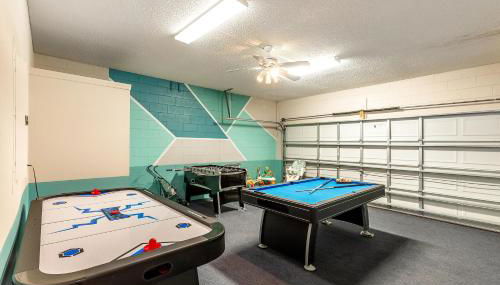Family Friendly Vacation Home with South Facing Pool - Hot Tub - Game Room - Near Disney - Foto 3, Game Room