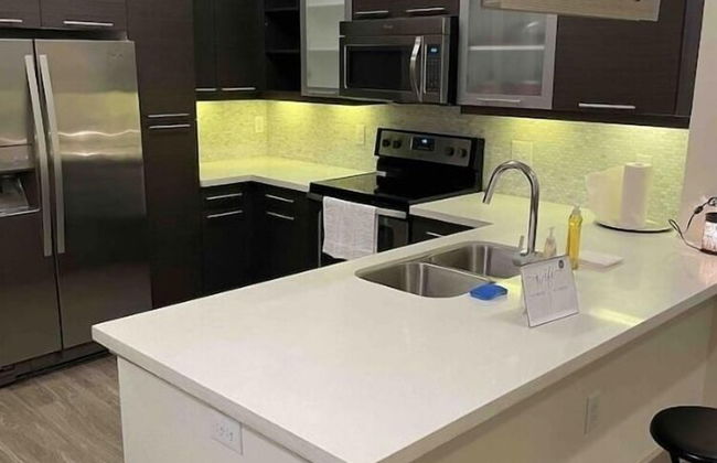 New-20p off-Uptown Love MPLS next to Fun - Foto 23