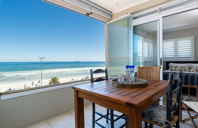 Lagoon Beach Penthouse - Photo 5