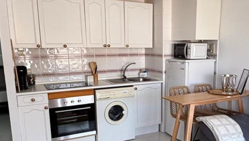 Apartamento con piscina y parking privado - Foto 5