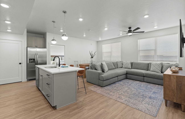 Cliffside Vista Stay for 7! - Photo 42