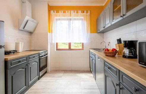 Stunning Apartment In Bresca With Wifi - Foto 7