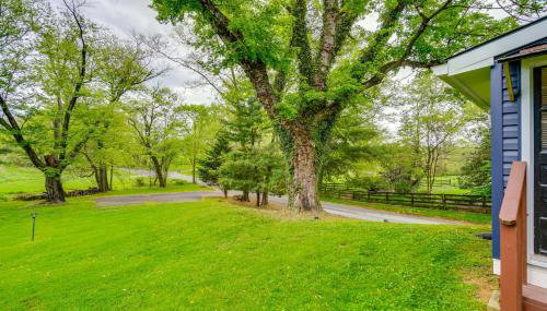 Hike, Sip and Explore Charming Waterford Cottage! - Foto 3