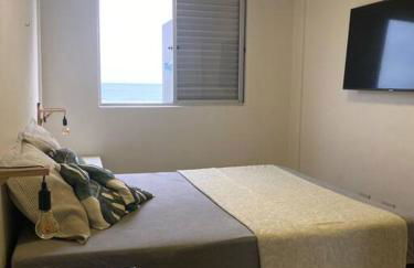 Lindo Apto com vista para o Mar! - Foto 13