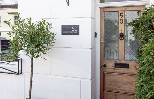 Stunning Townhouse with Large Garden - Sleeps 8! - Photo 60