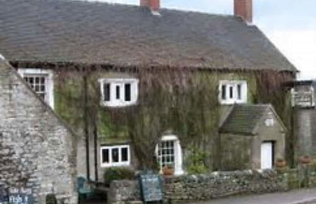 Lovely 4 bed House Sleeping 8 Near Ashbourne - Photo 30