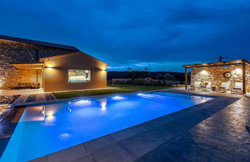 Villa Alargo Heated Pool - Photo 4