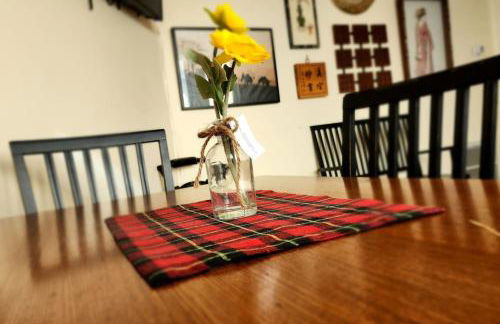 Cozy 1 Bed by the Lake park - Foto 5