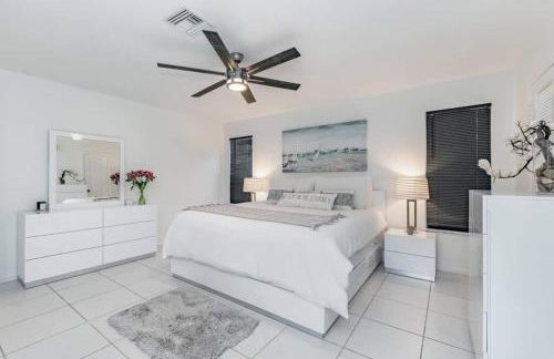 Lux House Heated Spa & Free Boat Tour! - Foto 30