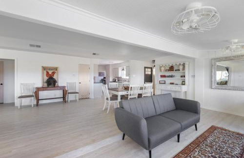 Guadalupe Bluff Farmhouse - Foto 8