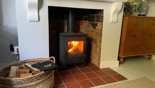 Charming country cottage in quiet rural setting - Foto 3